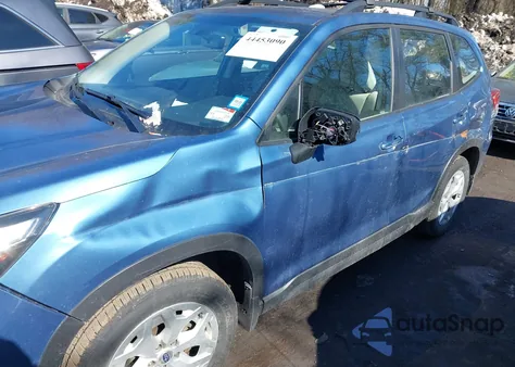 2021 Subaru Forester z USA, uszkodzony, nr VIN JF2SKADC3MH542795